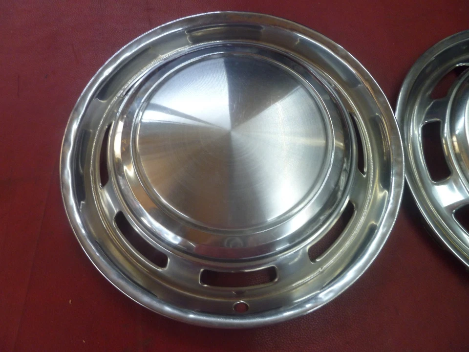 TAMPAS DE RODA DE CALOTA VINTAGE 1971-77 FORD PINTO BOBCAT 13" - Imagem 2 de 4