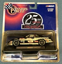 1999 Dale Earnhardt 25th Anniversary Goodwrench Monte Carlo 1:43 Winners Circle