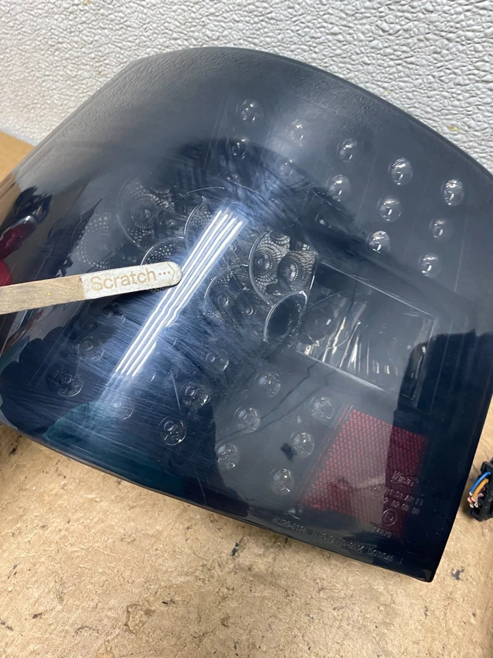 Juego de luces traseras LED negras izquierda+derecha Volkswagen Golf MK4 1997 a 2003 S9444 DG Foto 4 de 4