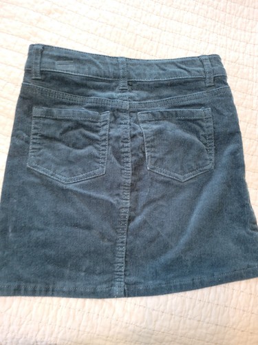 Art Class Girls Size 7/8 Green Corduroy Skirt - Picture 2 of 3