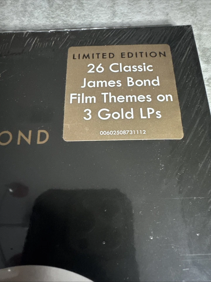 THE Best of BOND.. JAMES BOND Limited Edition 3 Gold LP Vinyl Records No 007 New - Image 2 of 4