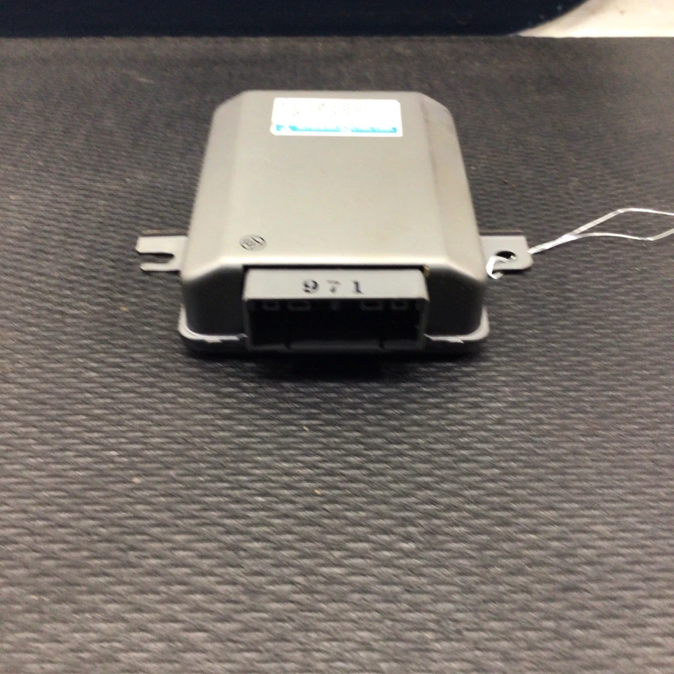 Dodge Stealth Base AT 6G72 1993 (SOHC) unidad de control de crucero Foto 3 de 4