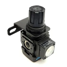 Wilkerson R08-C2-F0G0 Pneumatic Regulator, Input: 300psi Max, Output: 0-125psi