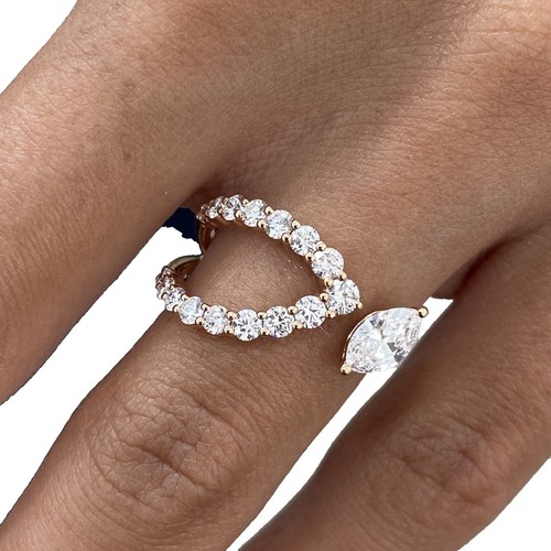 925 Silver 2.6 Ct Blue Lab Grown Diamond Round Cut Wedding Ring