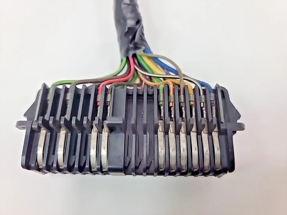 95-98 SIERRA CHEVY 1500 CUADRO DE INSTRUMENTOS COLETA CABLE ENCHUFE CONECTOR OEM Foto 3 de 4