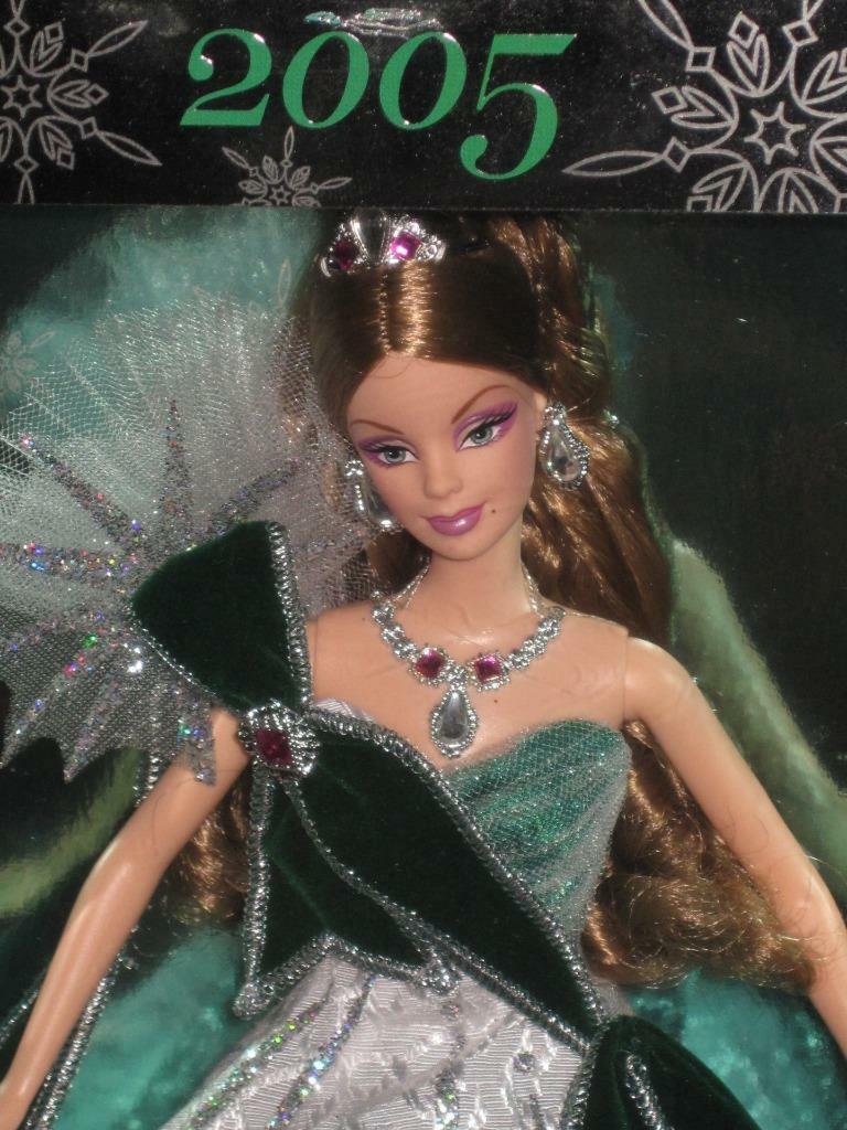 2005 holiday barbie green