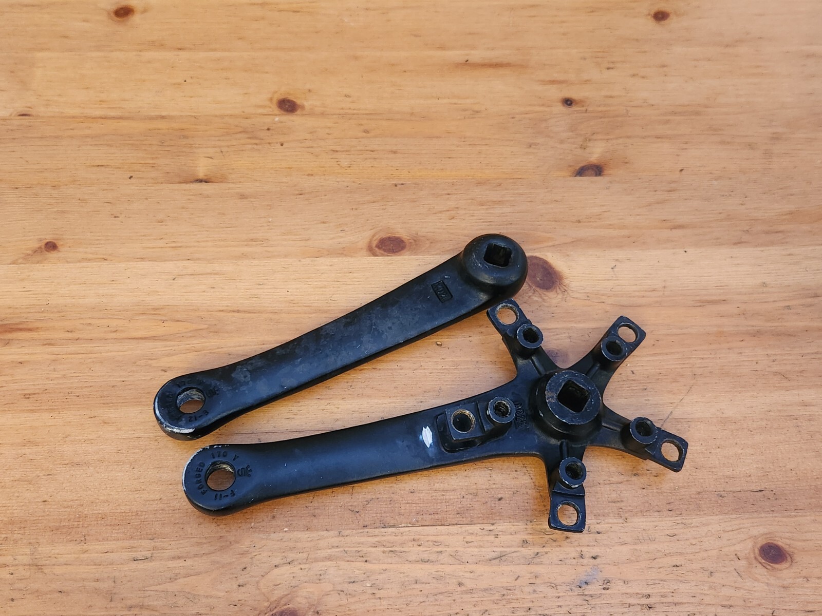Sugino XD2 Crank Arm Set 170mm Triple 
