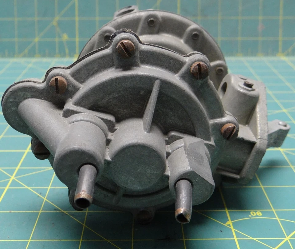 Bomba de combustible mecánica AIRTEX 45559 1960 Chevrolet Chevy MMT Foto 4 de 4