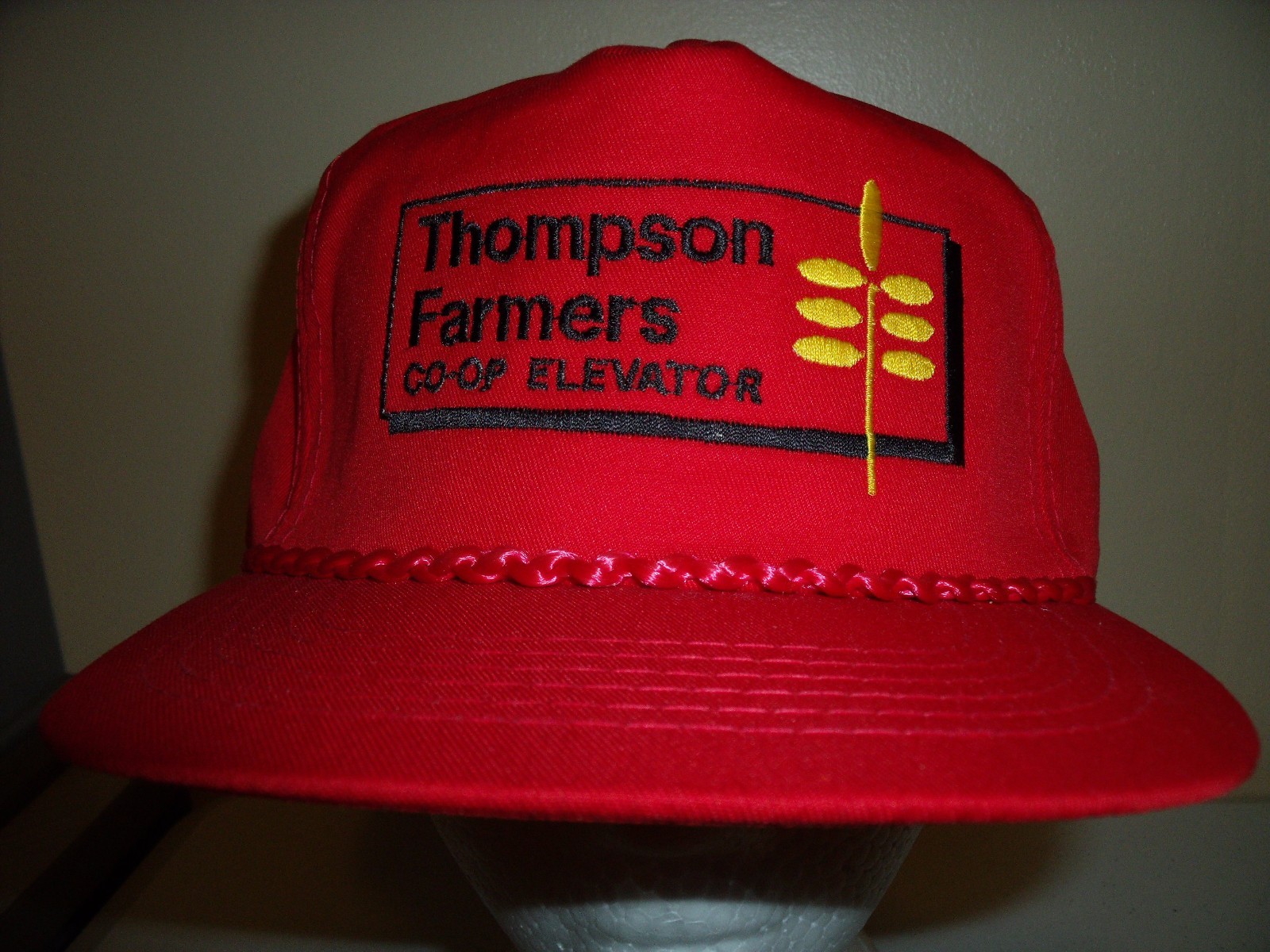 Vintage THOMPSON North Dakota FARMERS Elevator SNAPBACK Baseball Cap Trucker Hat