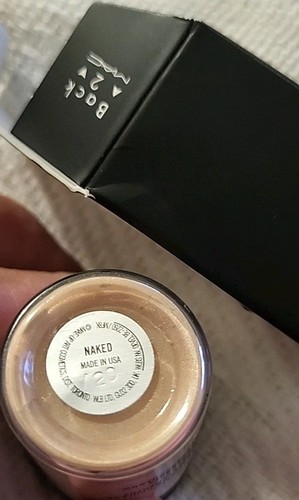 MAC VERSATILE LOOSE POWDER, HIGH-INTENSITY COLOR, EASILY BLENDABLE Brand New - Picture 6 of 6