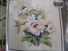 Dimensions HIBISCUS FLORAL Crewel Embroidery Kit Lena Liu 1544 Hummingbird 12x12