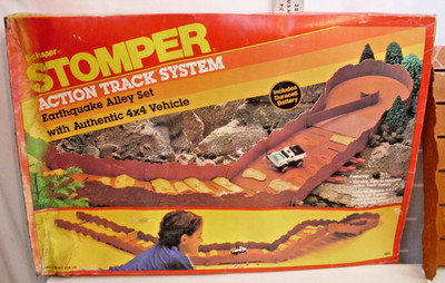 SCHAPER STOMPER ACTION TRACK SYSTEM PLAY SET 1983 BOXED