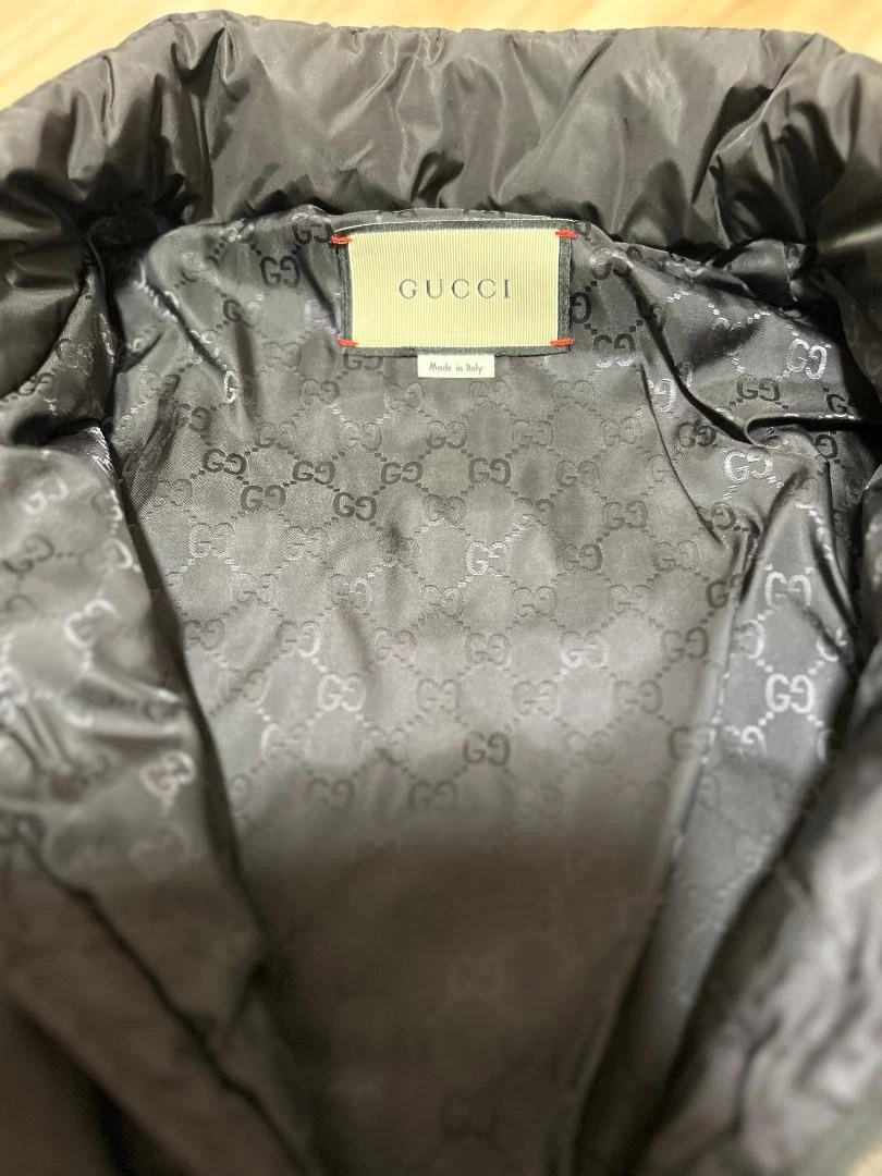 Piumino Gucci modello Gg nero 46