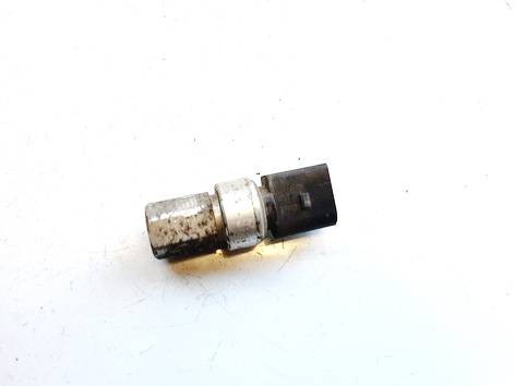 AC pressure sensor