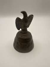 Vecchia antica aquila piccola campana decorativa a mano vintage