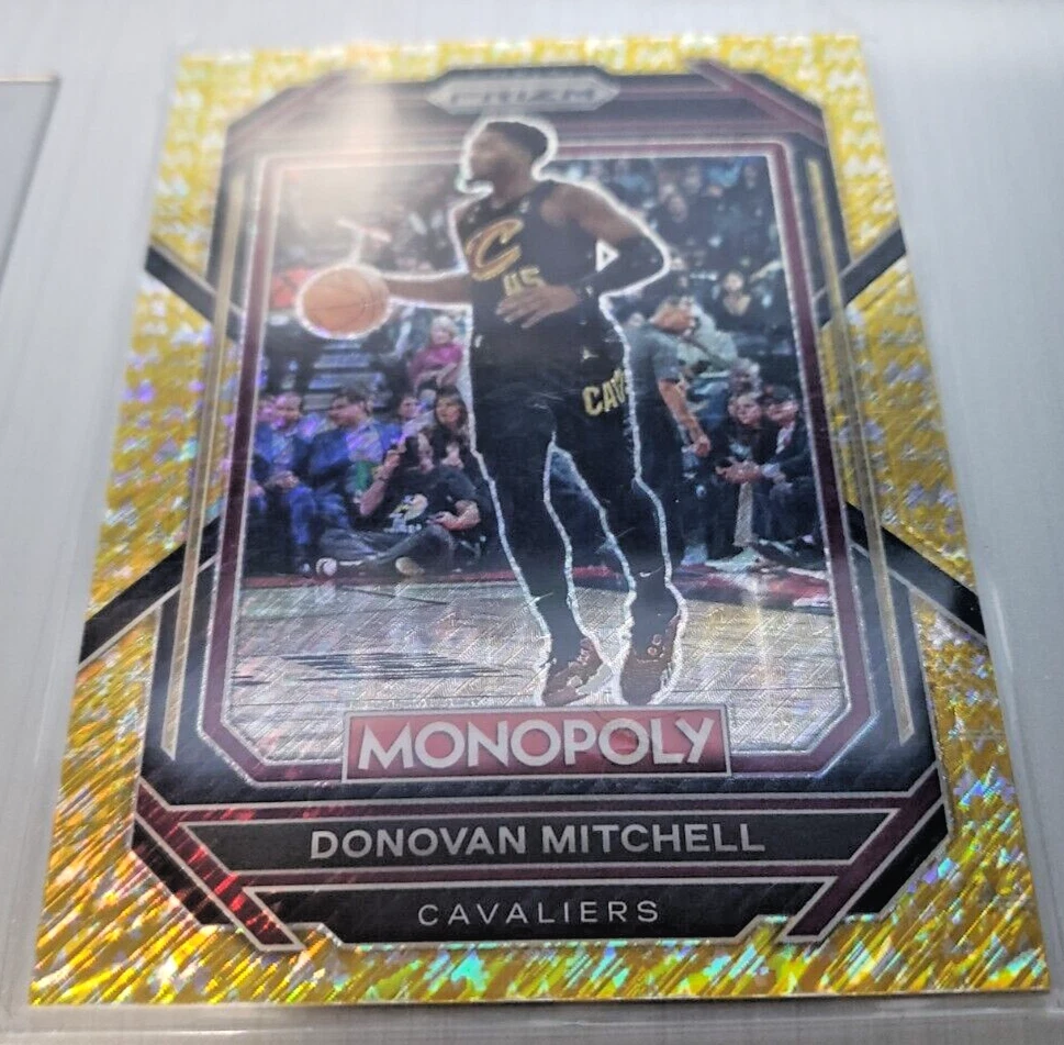 Donovan Mitchell 2022-23 Panini Monopoly Gold Shimmer Prizm # 18 (#d 25/500)