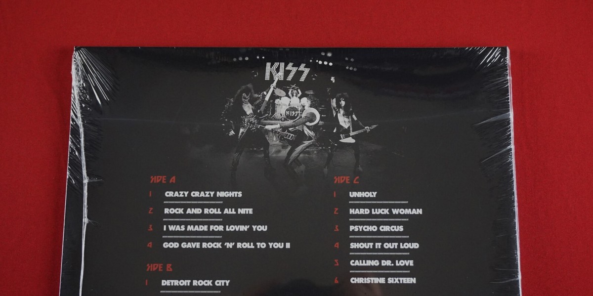 Kiss Kissworld Best of Kiss 2 LP Exclusive Red With Yellow