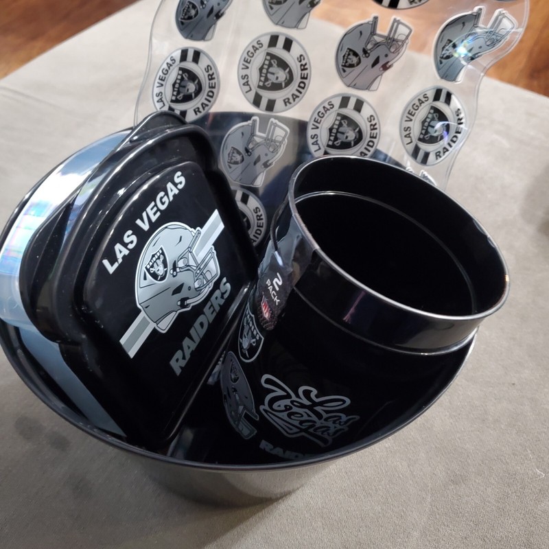 Raiders Party Pack/ Gift set
