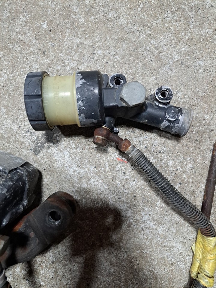 4 Kawasaki Large Z Series Rear Caliper Master Cylinder Kz1000 Kz900 Z1R