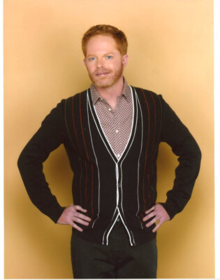 Jesse Tyler Ferguson 8x10 photo #V3609