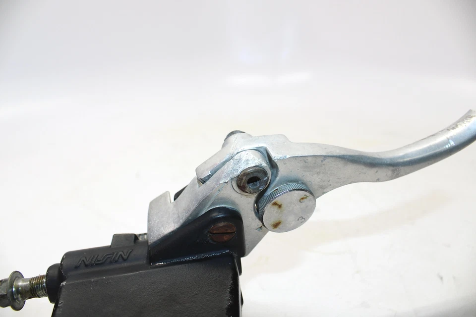 1993 Suzuki Gs500e Front Brake Master Cylinder W/ Lever - Image 4 of 4