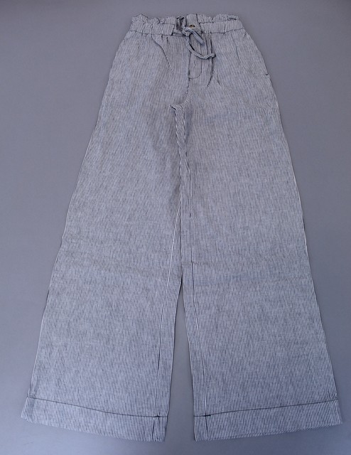 linen drawstring shorts