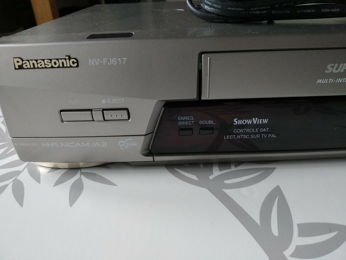 Panasonic NV-fj630eg S Magnétoscope HiFi Argent