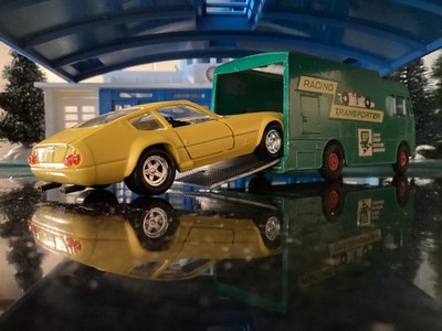 JUST DELIVERED... A Ferarri Daytona 1:43 diecast by  Verem (Solido) / France