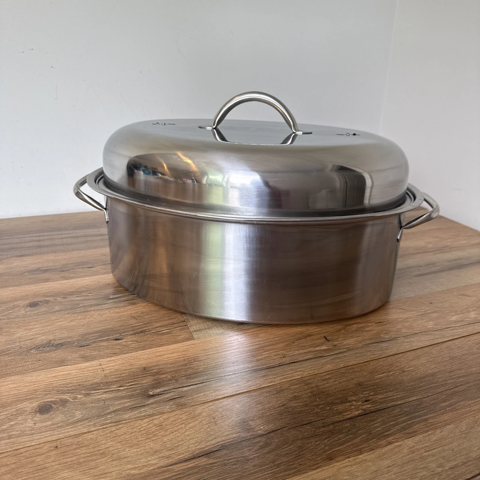 Roaster Pan Double Vented Lid Large 15.5” X 8” Lightweight Steel Easy Storage
