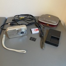 Sony Cyber-Shot DSC-N2 10.1 Mega Pixels Digital Camera Battery Charger Card Cord