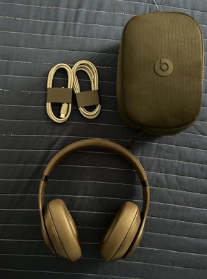 Beats Studio Pro Over-Ear Headphones Deep Brown