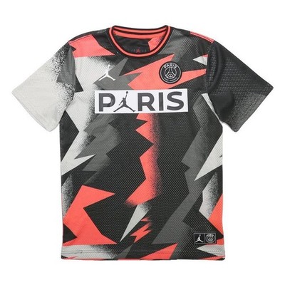 AIR JORDAN Jungen T-Shirt schwarz & rot Grafik XL Kurzarm Rundhals Paris