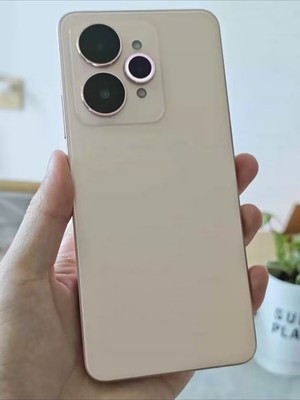  Realme 15 6.77  5G 50MP Dimensity 7300+ 7000mAh Unlocked