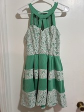 Crystal Doll Junior 9 Womens Green & White Lace Cocktail/prom/pagent
