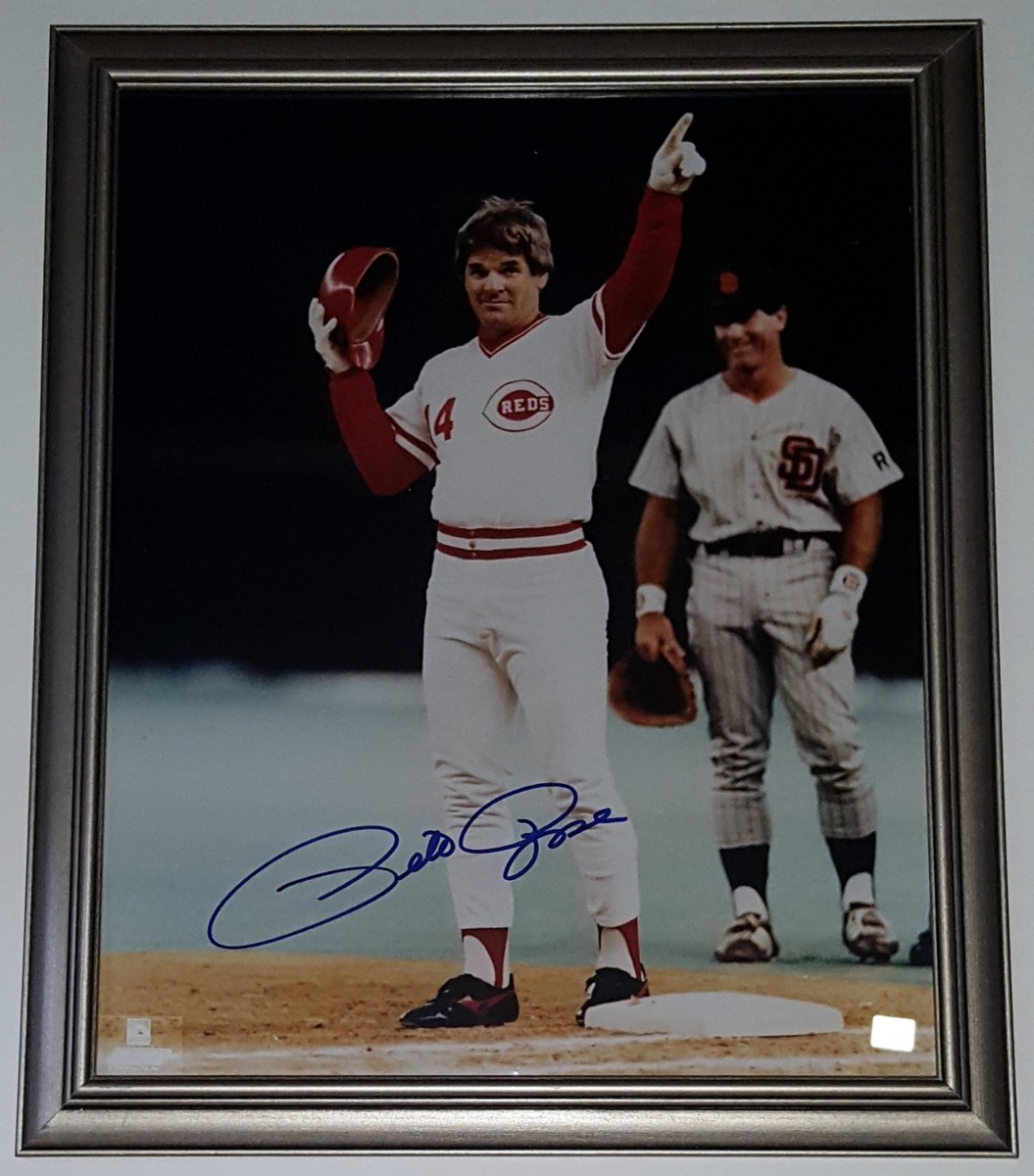 Framed PETE ROSE Signed 4192 Hit 16x20 Photo At 1st Base