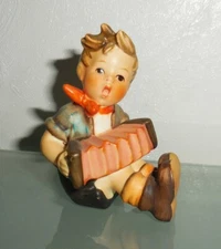 VINTAGE GOEBEL GERMAN FIGURINE MUSICIAN BOY FIGURINE COLORFUL DESIGN