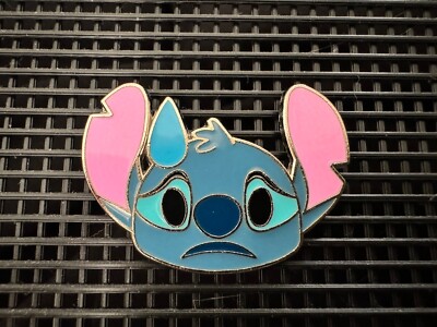 Disney Trading Pin Stitch Nervous Sad Emoji Blitz Booster Lilo