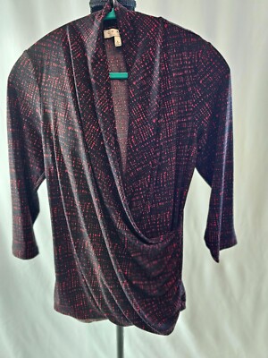 Chaus blouse in black and red really nice for several occasions. T22