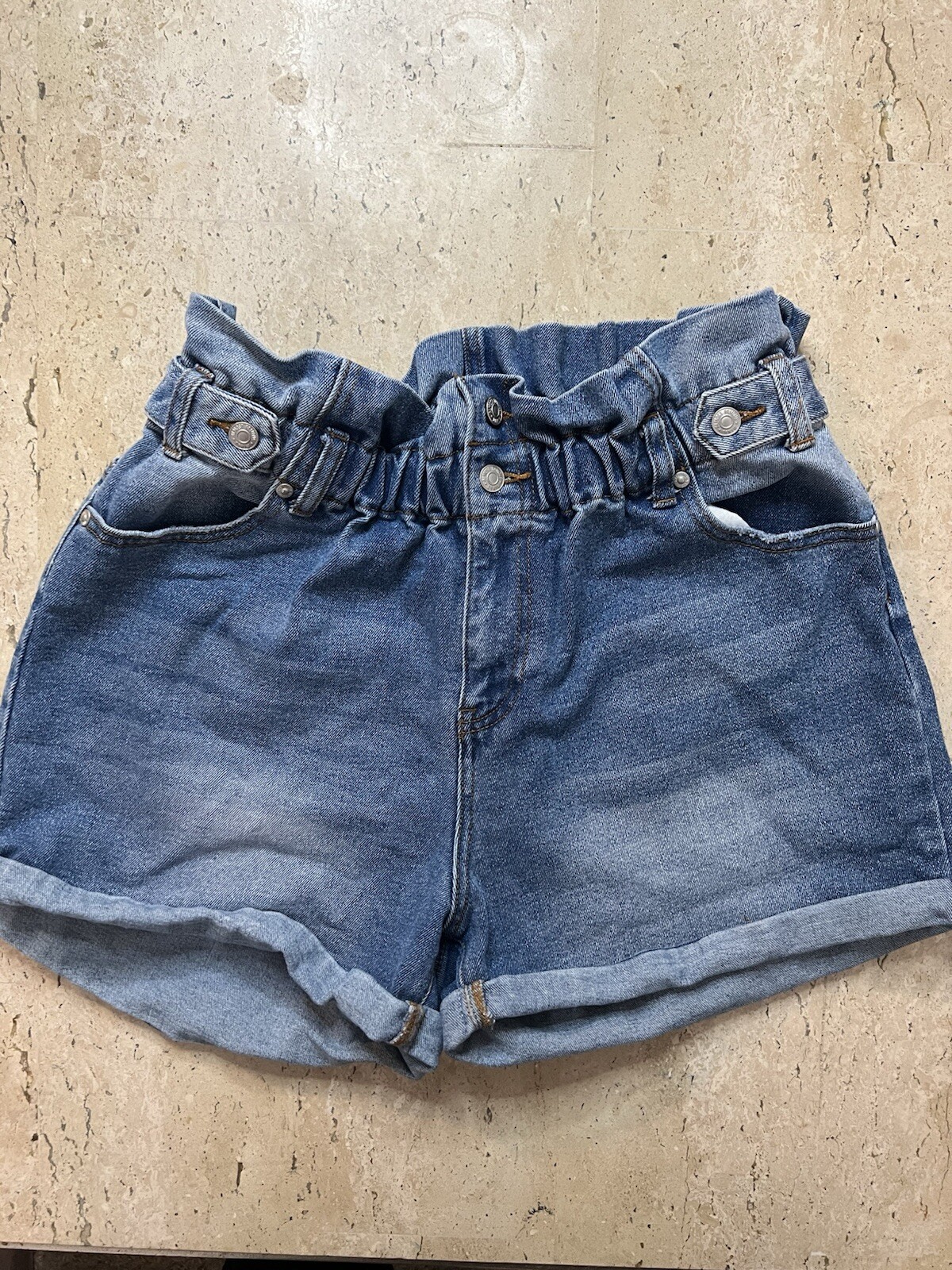 Picture 1 of 5