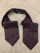 Yves Saint Laurent Paris Men's Scarf Scarf, 100 Silk, Vintage Mint.-