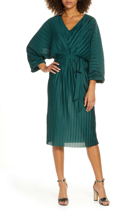 emerald green dress christmas Girls: The Baileigh Emerald Green Dress, (7/8) - The Mint Julep Boutique