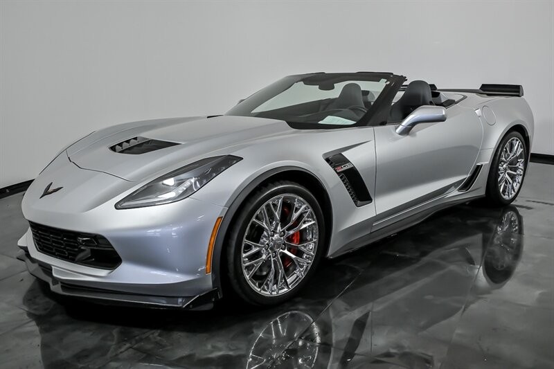 2016 Blade Silver Metallic Chevrolet Corvette   | C7 Corvette Photo 5