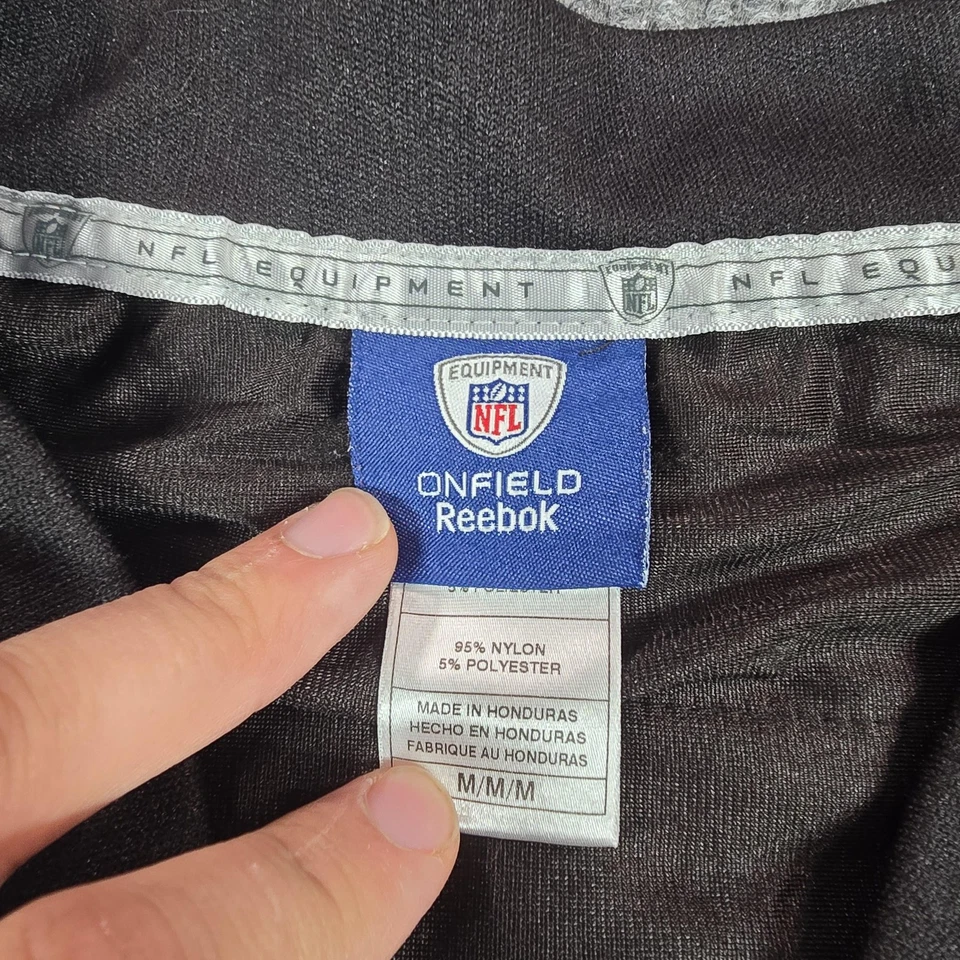 Camiseta masculina vintage Matt Ryan preta média NFL em campo Reebok Atlanta Falcons - Imagem 4 de 4