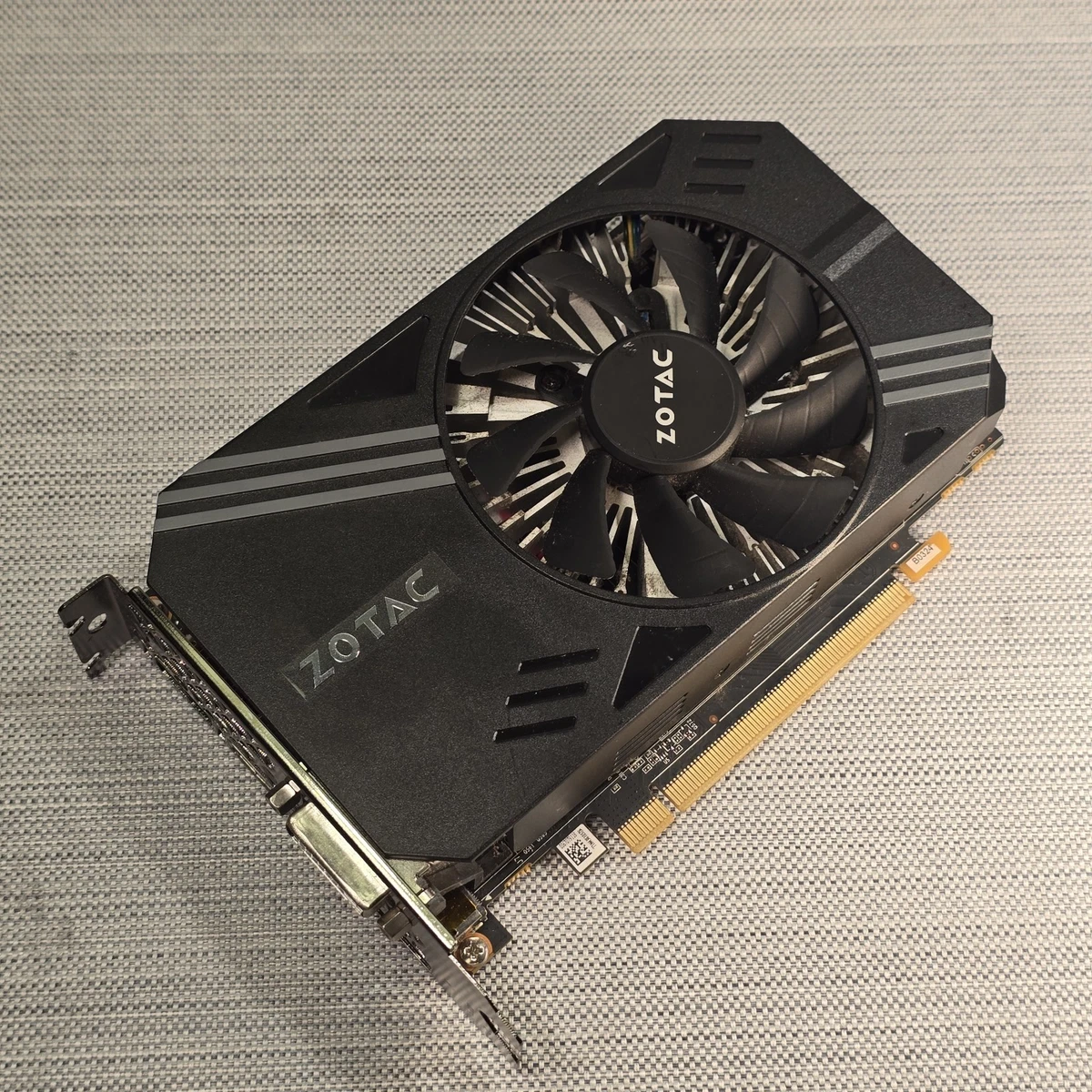 ジャンク品]GeForce GTX 1060 グラフィックボード 6GB 【公式通販】