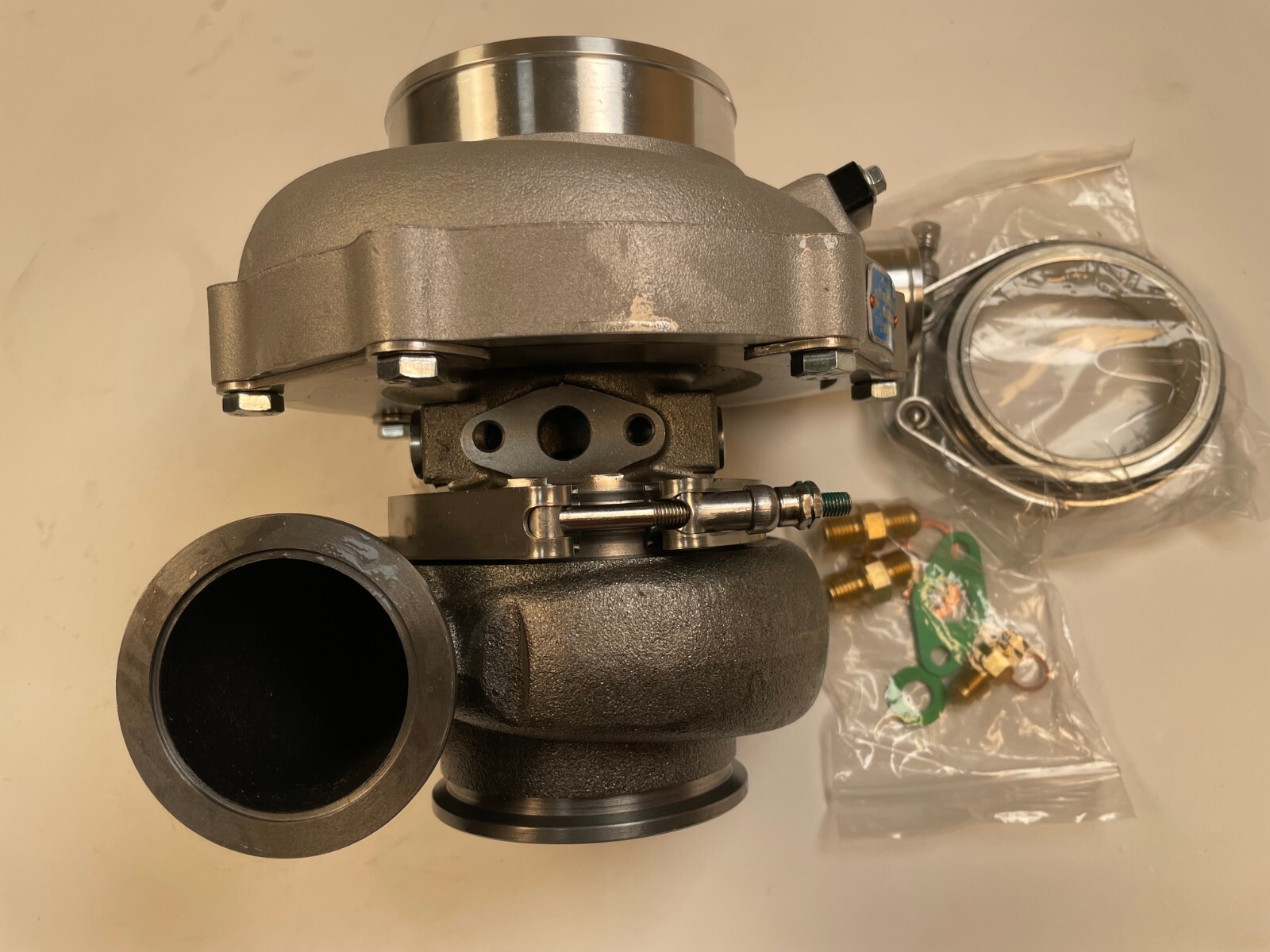 for GEN Ⅲ Inlet V-band .83 outlet turbocharger GTX35 GT35 G35-900 .72 Cold