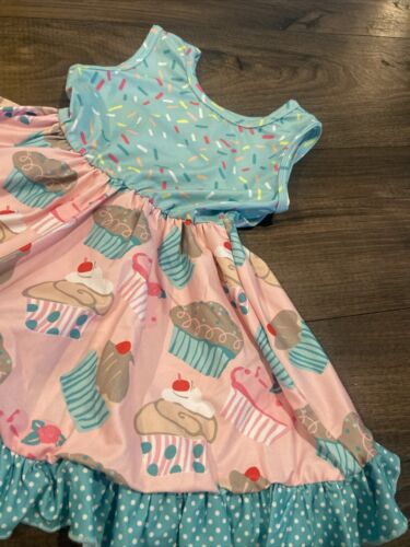 Girls Dress Birthday Cupcake Size 2 - Picture 5 of 8