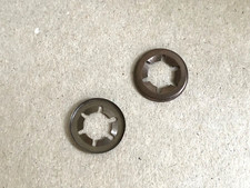 2 x Lawnmower Wheel Securing Clip Washer 8mm McGregor Spear & Jackson Flymo Etc.