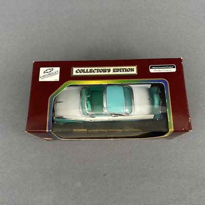 Road Legends 1/43 Scale 1955 Ford Fairlane Crown Victoria Diecast