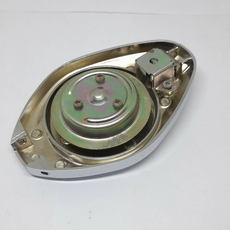 Tapa del tanque de combustible de gasolina Kawasaki GTO KH250 KH400 KH500 KZ650 KZ750 KZ900 PIEZA DE RECAMBIO OEM Foto 3 de 4