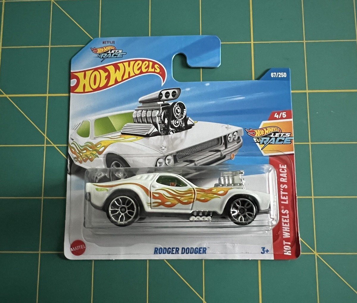2025 HOT WHEELS RODGER DODGER HOT WHEELS LET'S RACE 4/5 FLAMES